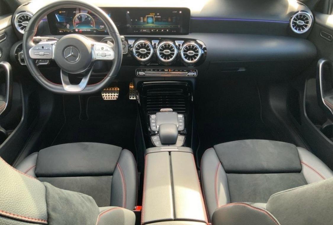 Mercedes-benz A 45 AMG