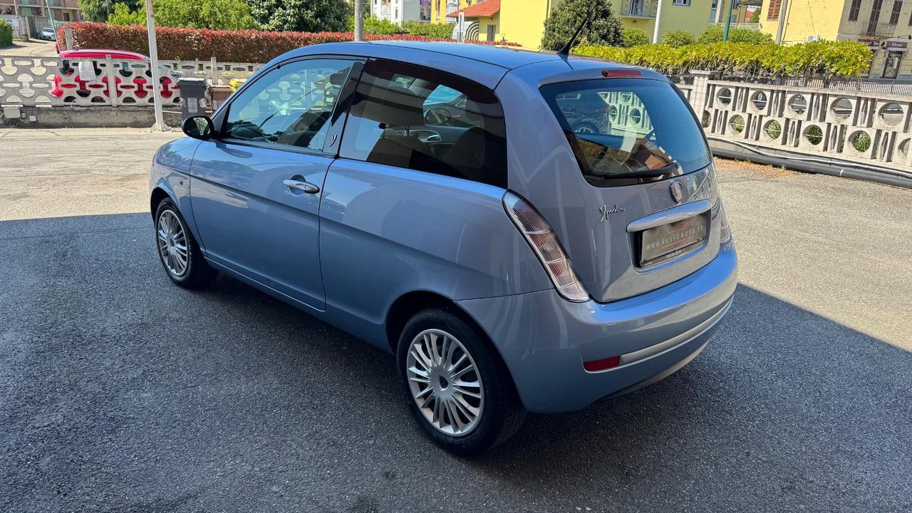 Lancia Ypsilon 1.2 Argento