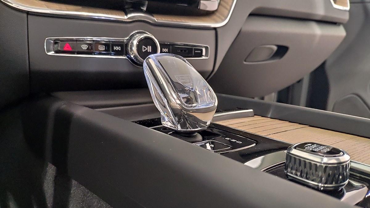 VOLVO Xc60 T6 Plug-In Hybrid Awd Automatico Ultra Dark