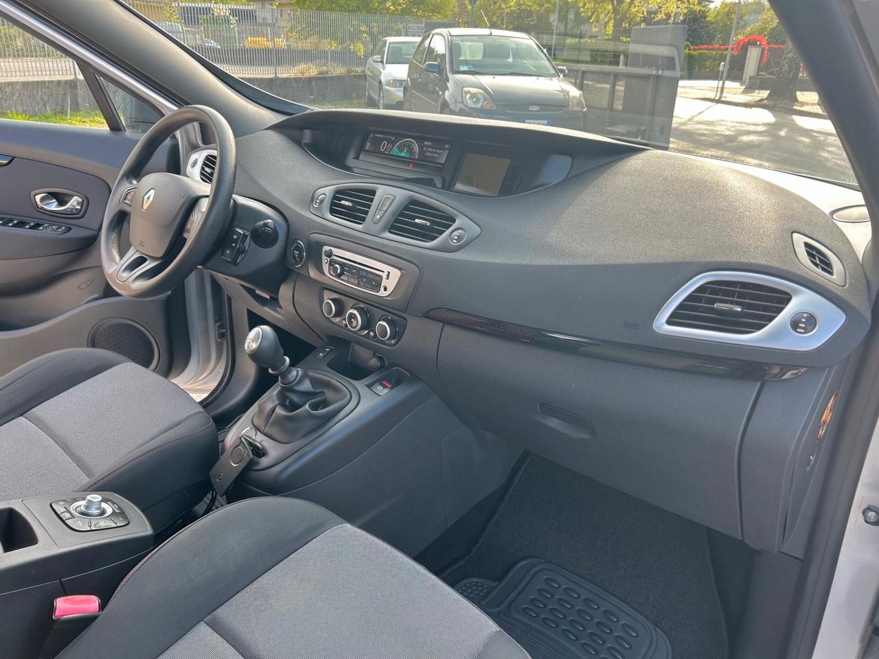 Renault Scenic XMod 1.5 dCi - UNIPROPRIETARIO