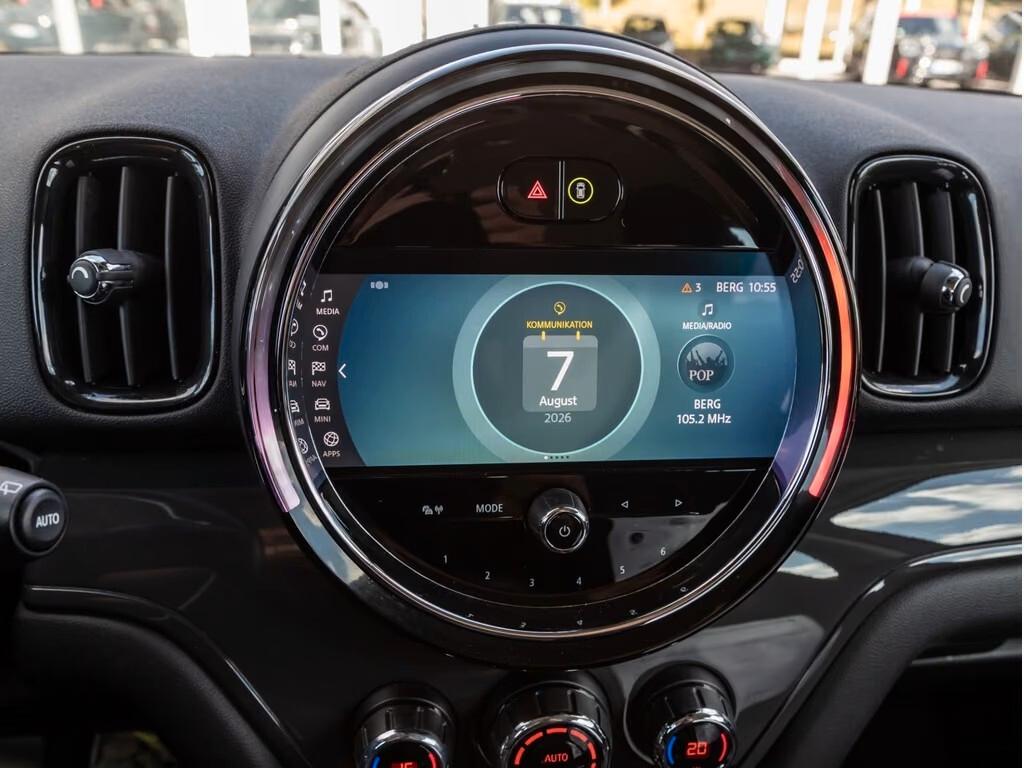 Mini Cooper Countryman 1.5 Essential