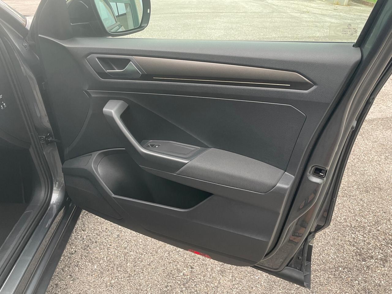 Volkswagen T-Roc 1.6 TDI 116CV Style