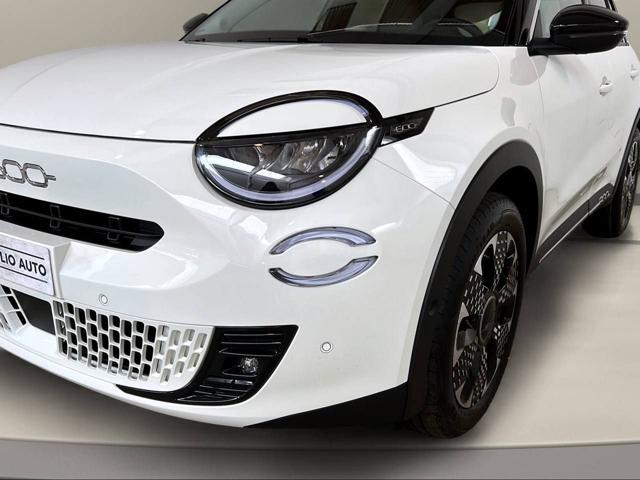 FIAT 600 Hybrid 145 CV DCT MHEV La Prima