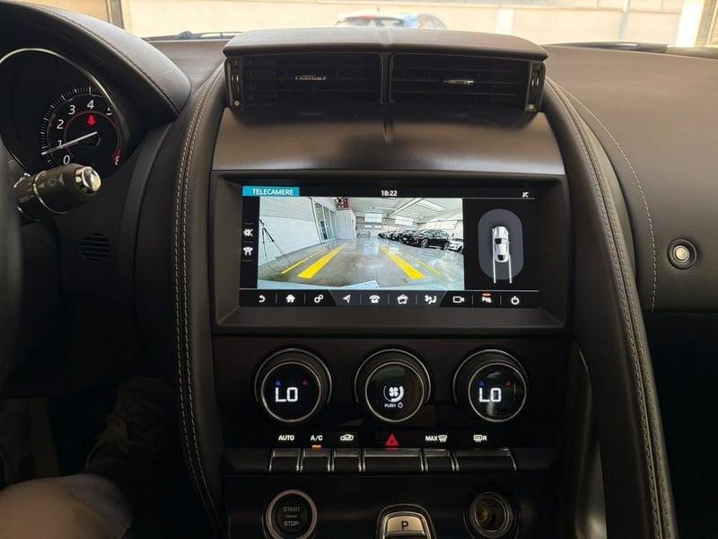 Jaguar F-Type 2.0 i4 300cv auto Chequered Flag