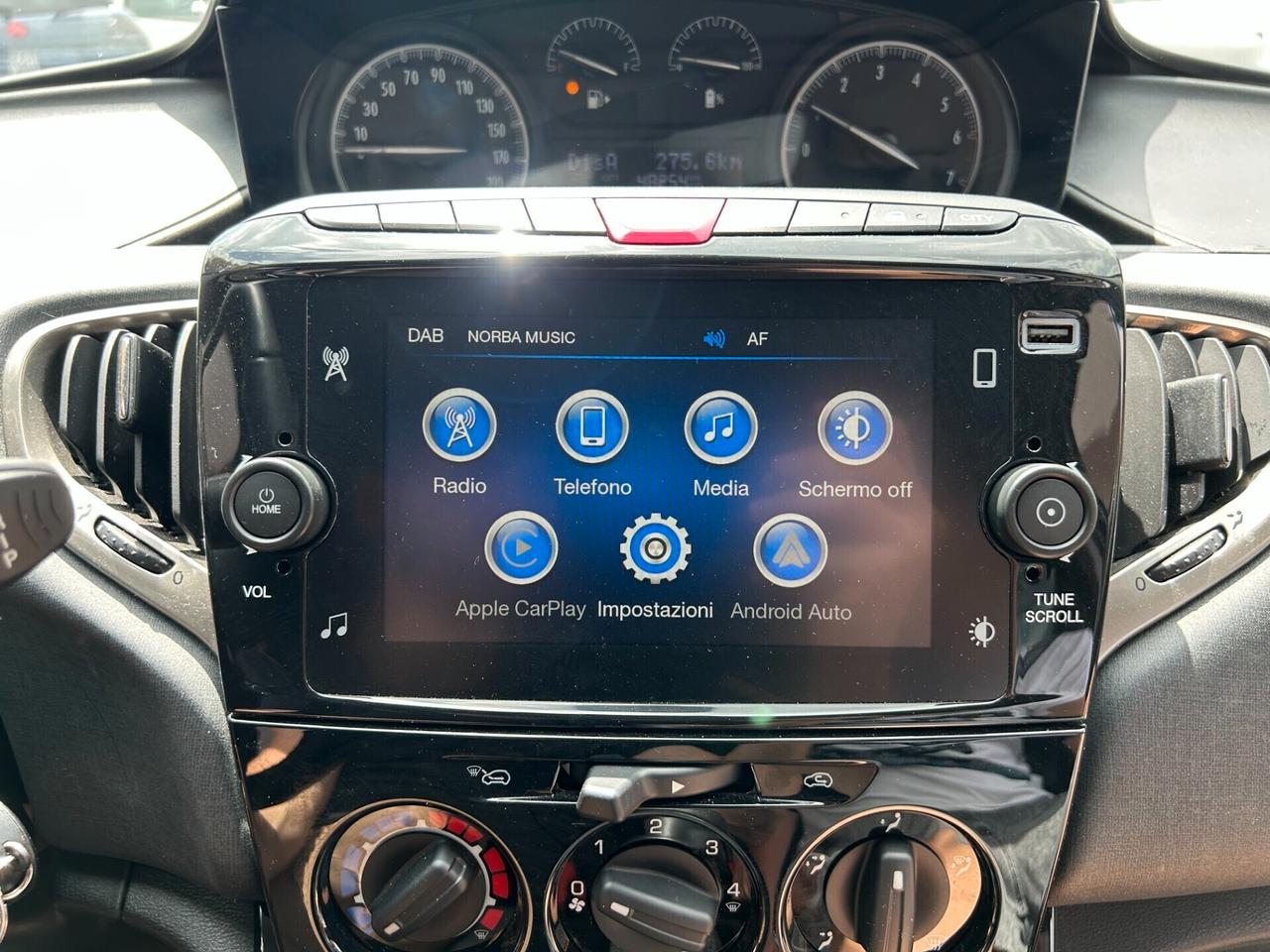 Lancia Ypsilon 1.0 FireFly 5 porte S&S Hybrid Gold