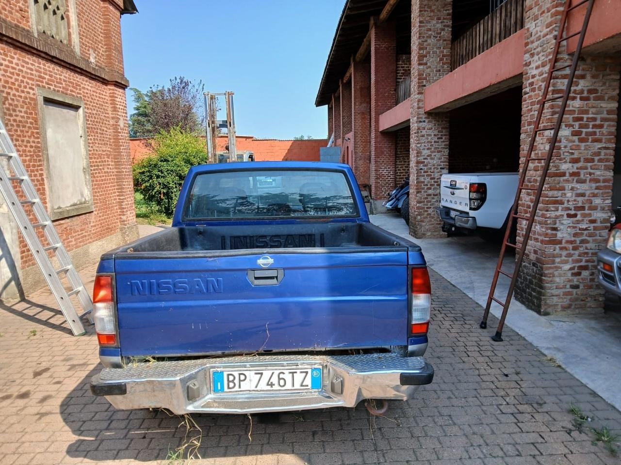 Nissan Pick Up Pick-up 2.5 TD 4 porte Double Cab