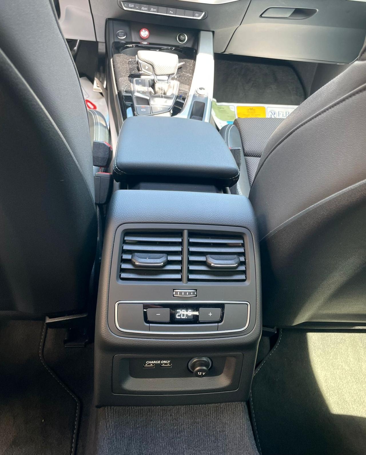 Audi A5 40 TDI quattro S- Line SPB TETTO 2023