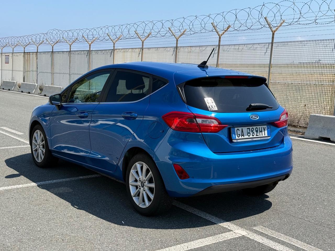 Ford Fiesta 1.0 Ecoboost 95 CV-TITANIUM-PERMUTABILE