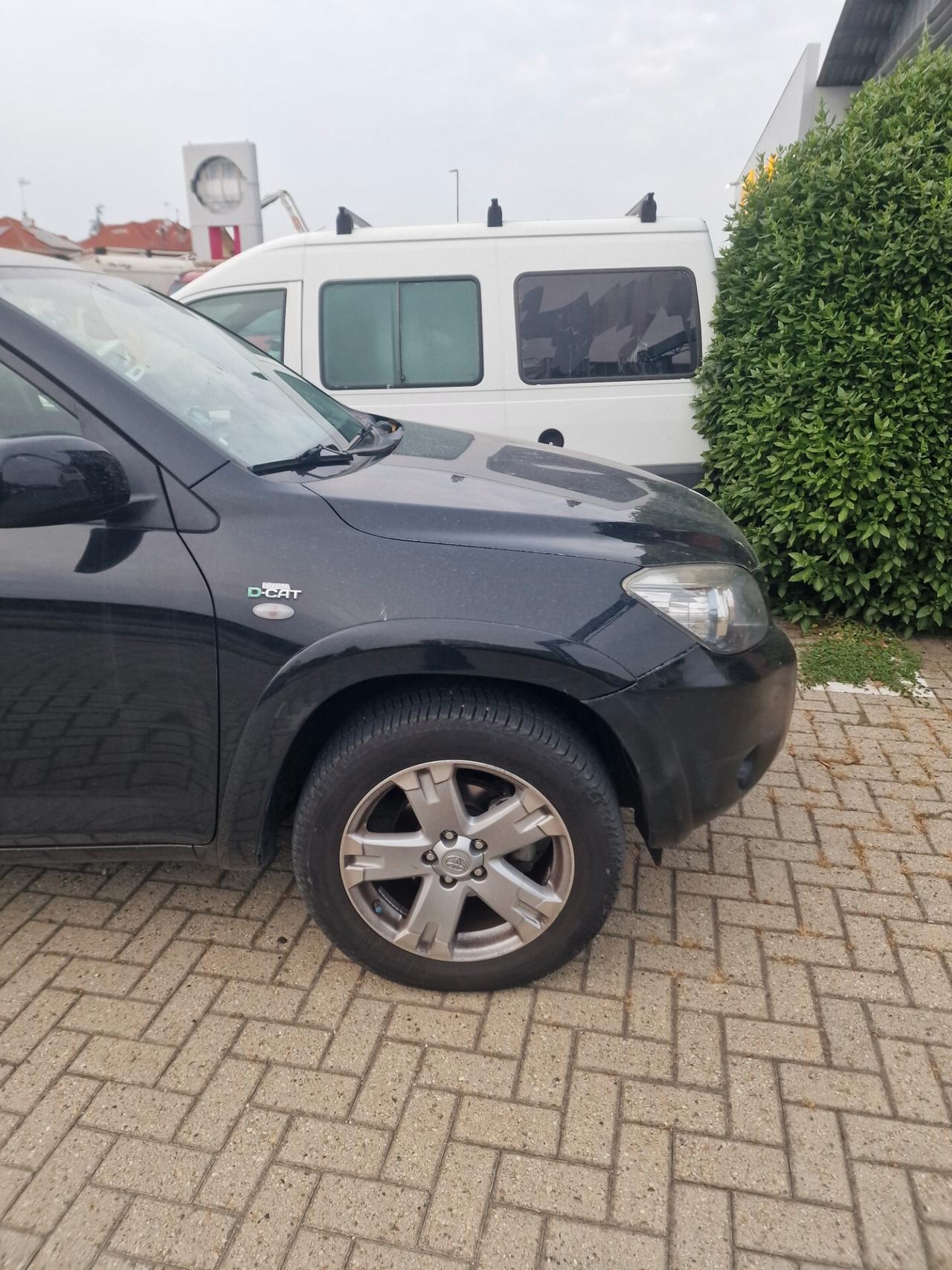 Toyota RAV 4 RAV4 2.2 D-4D 177 CV Luxury