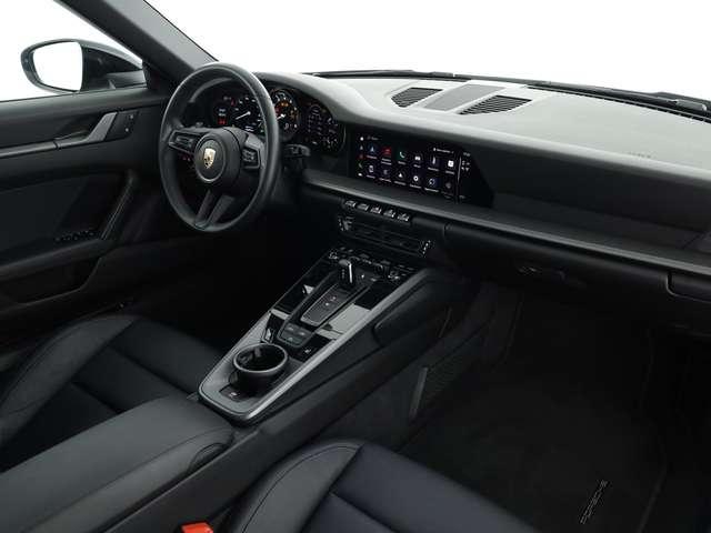 Porsche 992 cabrio 3.0 carrera auto