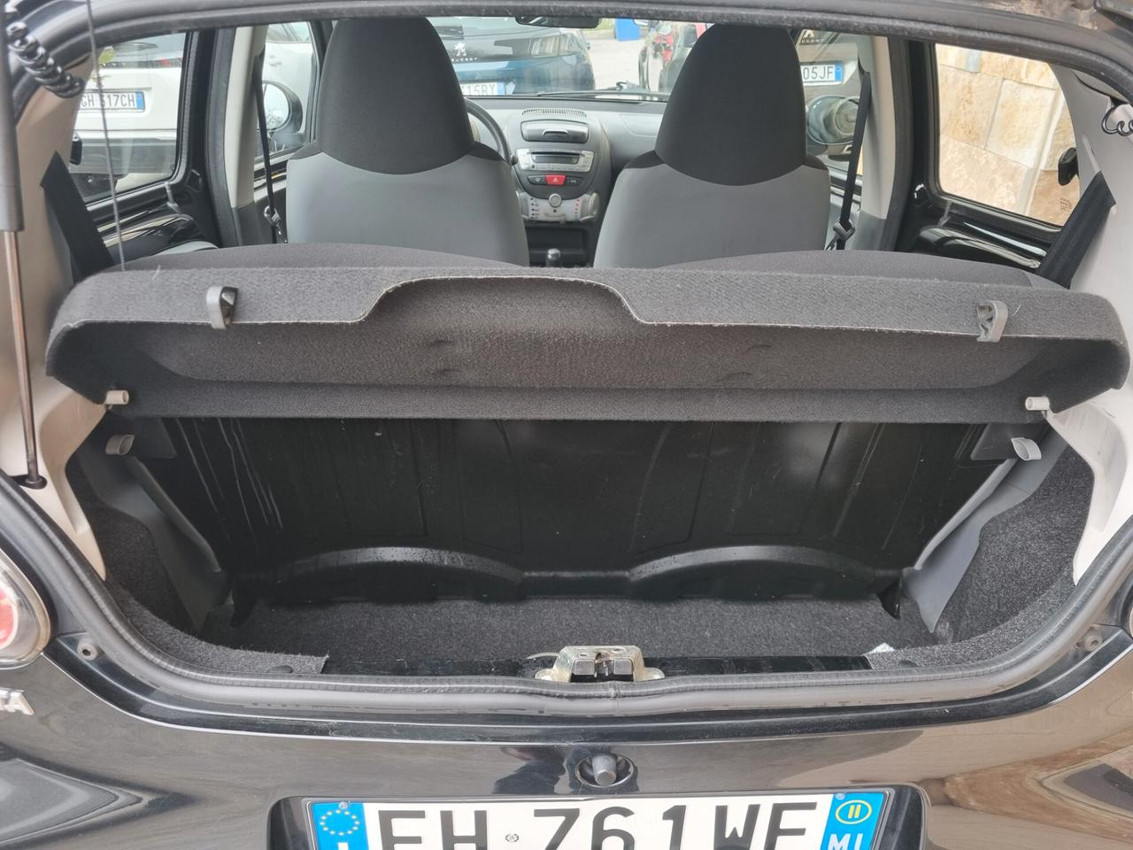 Toyota Aygo 1.0 12V VVT-i 5 porte Now Connect