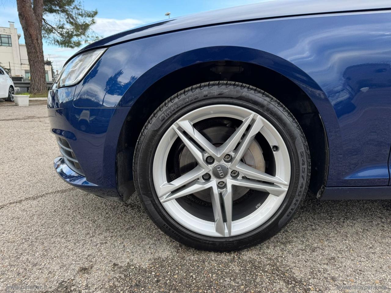 AUDI A4 2.0 TDI 190CV