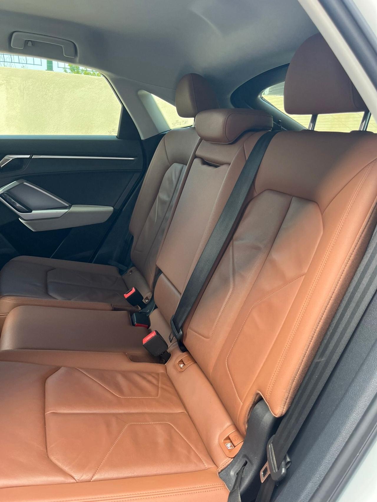 Audi Q3 SPB 40 TDI quattro S tronic line edition
