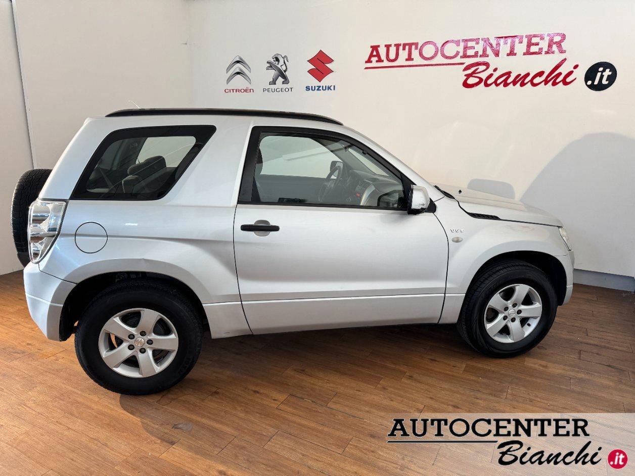 Suzuki Grand Vitara 3 Porte GPL 3p 1.6 vvt 16v