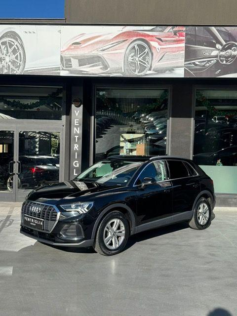 AUDI - Q3 - 35 TDI S tronic Business