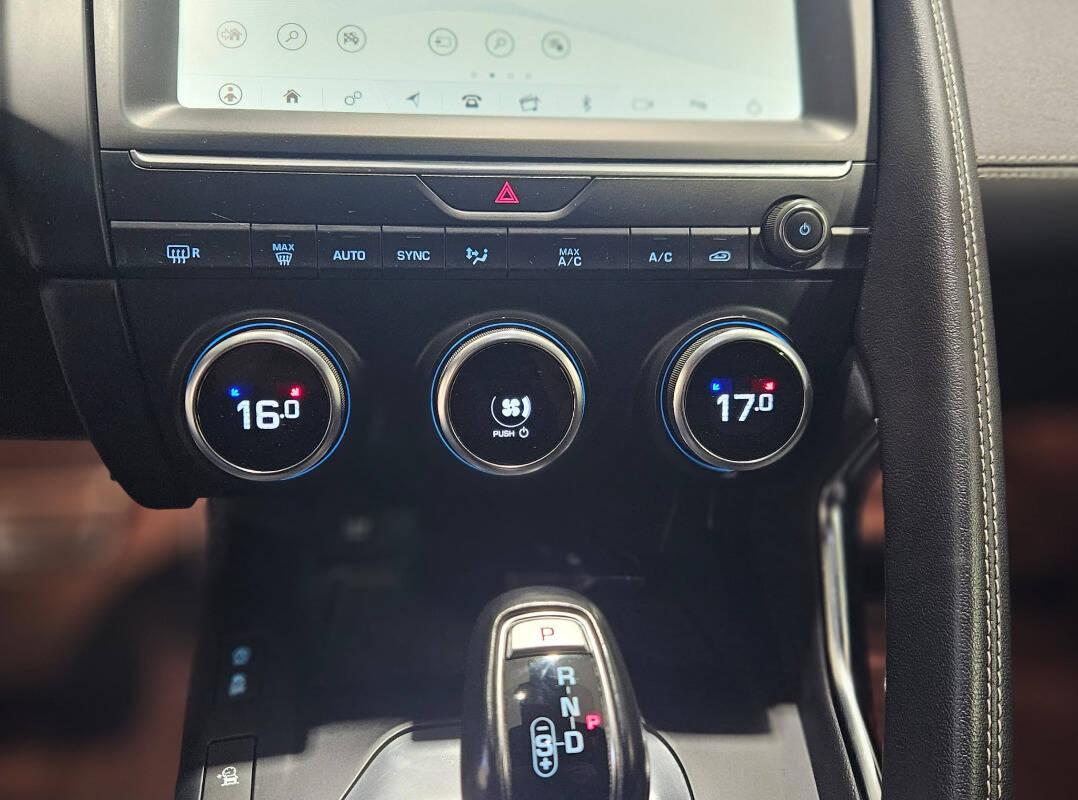 Jaguar E-Pace 2.0d i4 R-Dynamic awd 150cv auto my19