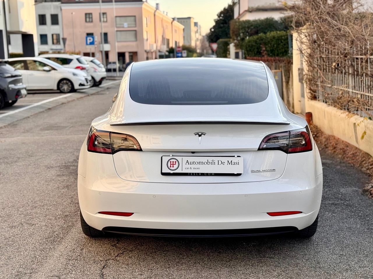Tesla Model 3 Long Range Performance Dual Motor AWD