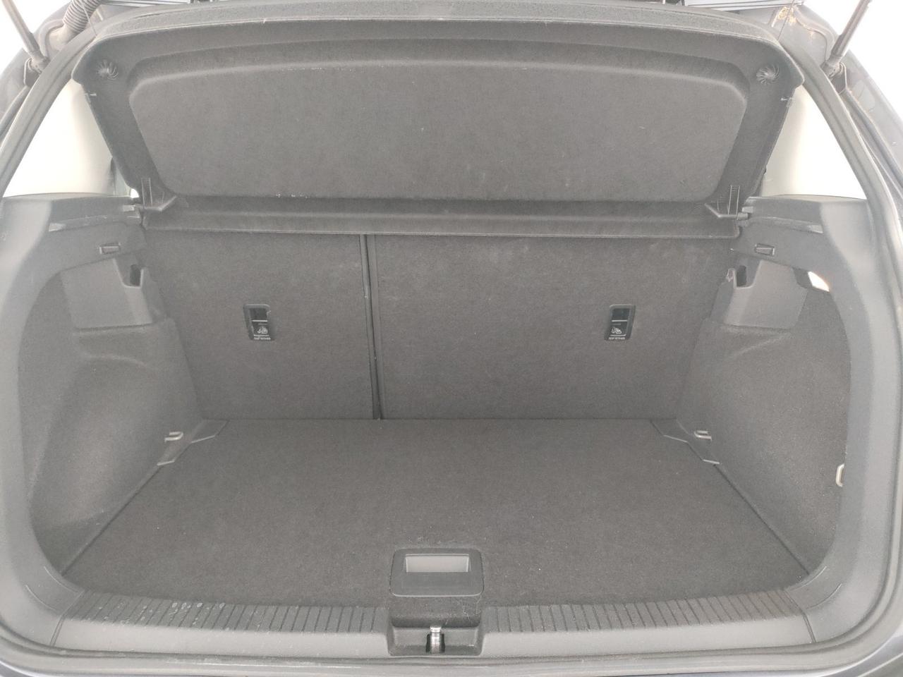 Volkswagen T-Cross 1.0 tsi style 110cv