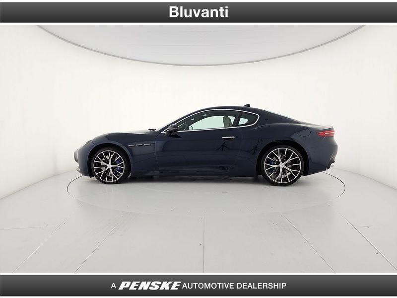 Maserati GranTurismo 2023-> GranTurismo Modena