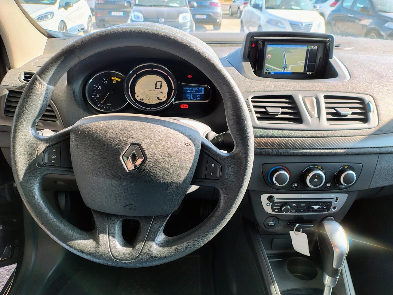 Renault Megane Mégane 1.5 dCi 110CV EDC Bose