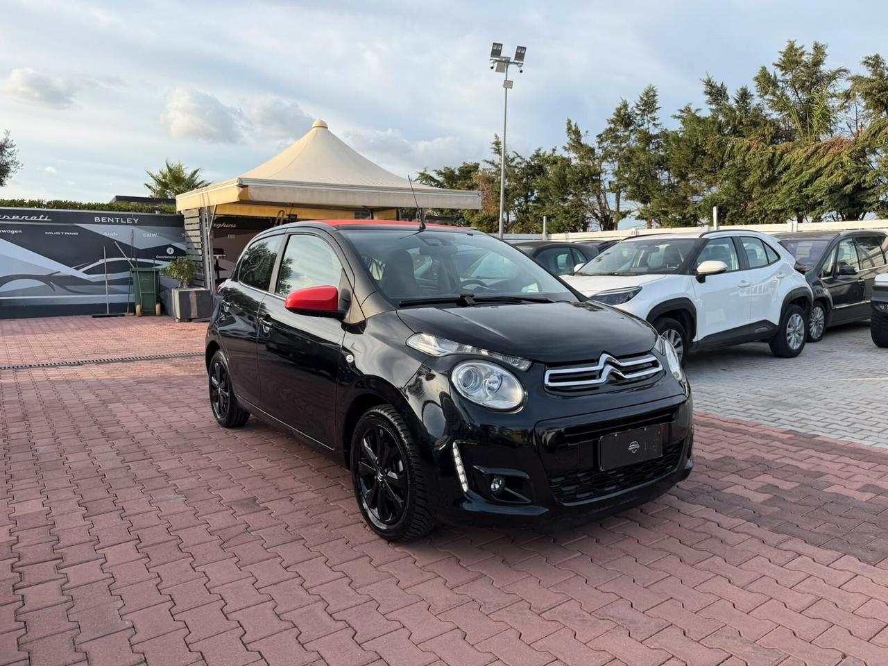 Citroen C1 PureTech 82 5 porte Shine