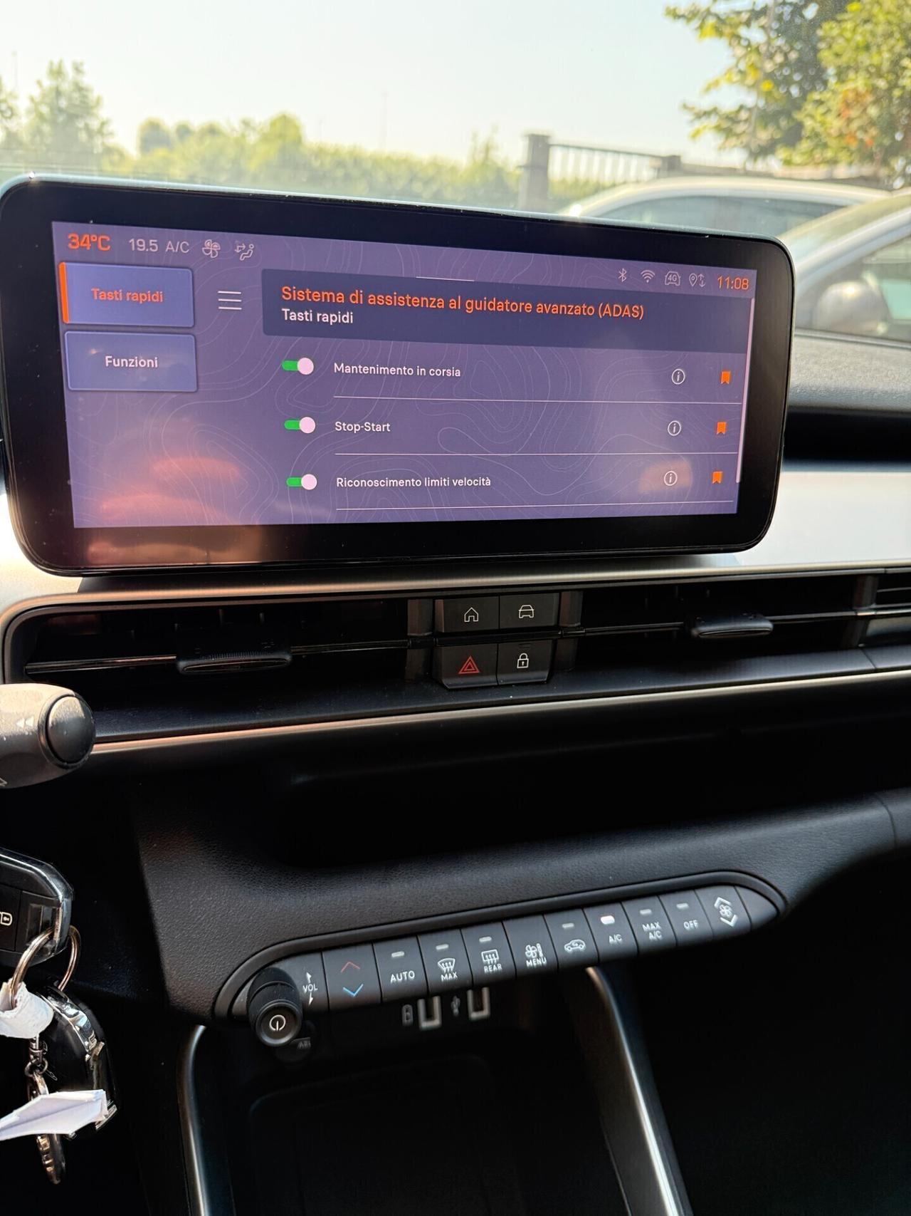 Jeep Avenger 1.2 Turbo 100 CV Summit