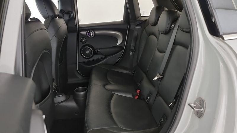 MINI Mini Cooper SD Hype automatica