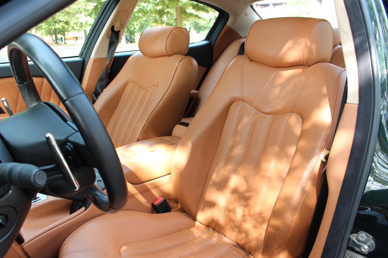 Maserati Quattroporte 4.2 V8
