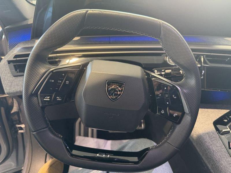 Peugeot 3008 Hybrid 136 GT e-DCS 6