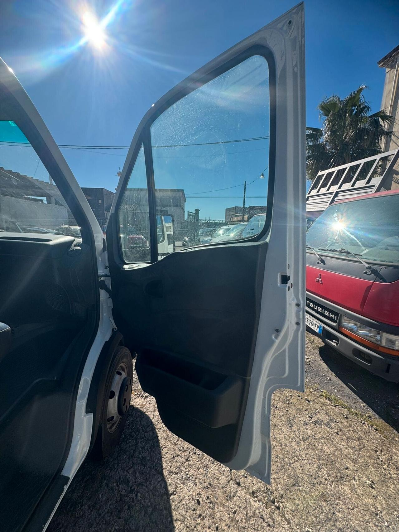 IVECO DAILY 35C14 RIBALTABILE TRILATERALE ANNO 2005