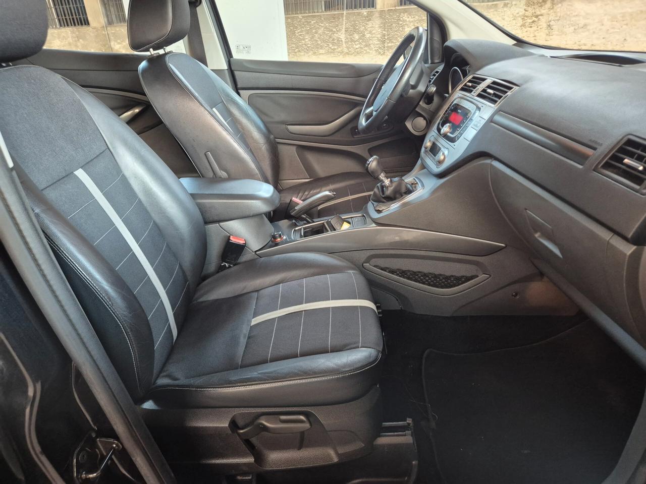 FORD KUGA 2.0 DIESEL 4X4 NUOVISSIMA DI TUTTO