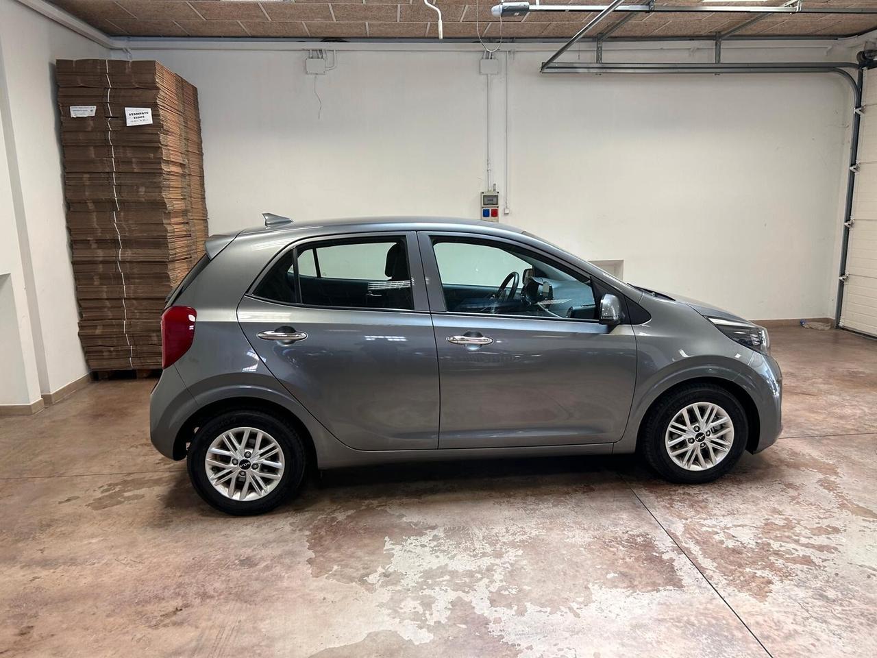 Kia Picanto 1.0 12V 5 porte AMT X Line