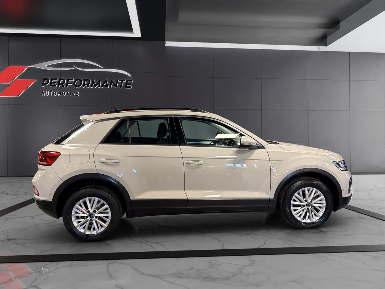 Volkswagen T-Roc 1.0 tsi Life 110cv