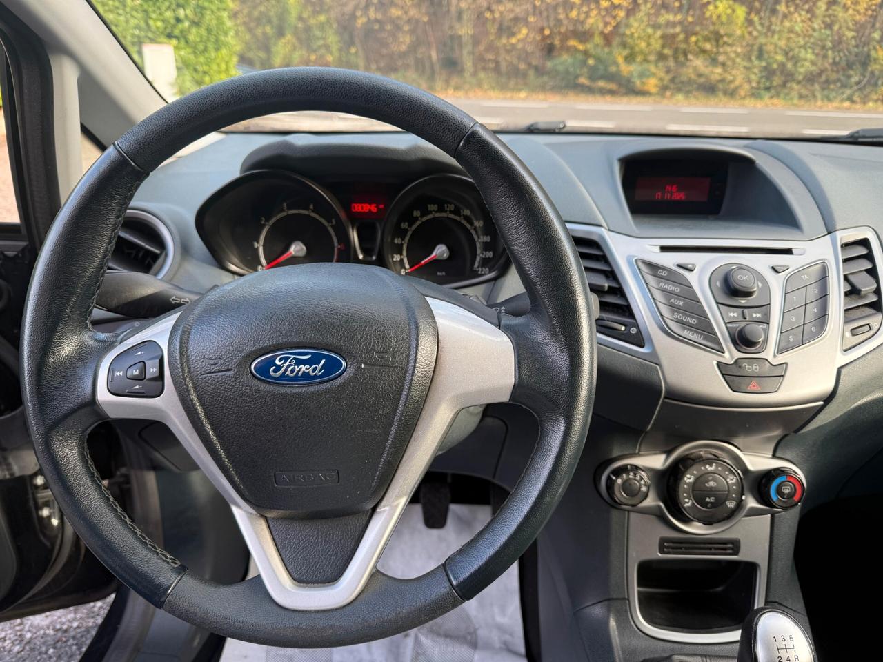 Ford Fiesta 1.4 5 porte - GPL Titanium UNICO PROPRIETARIO