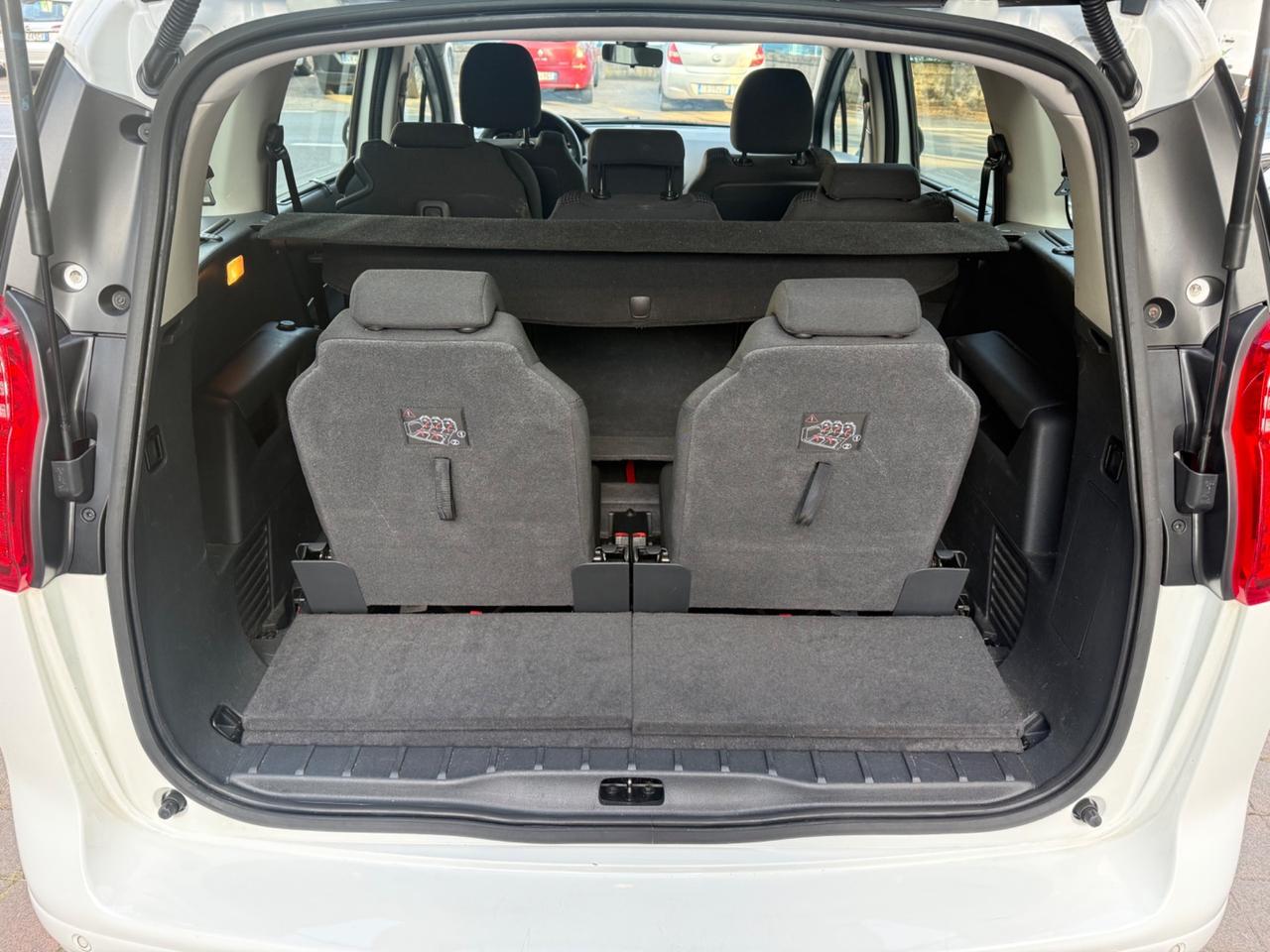 Peugeot 5008 PureTech Turbo 130 S&S Access