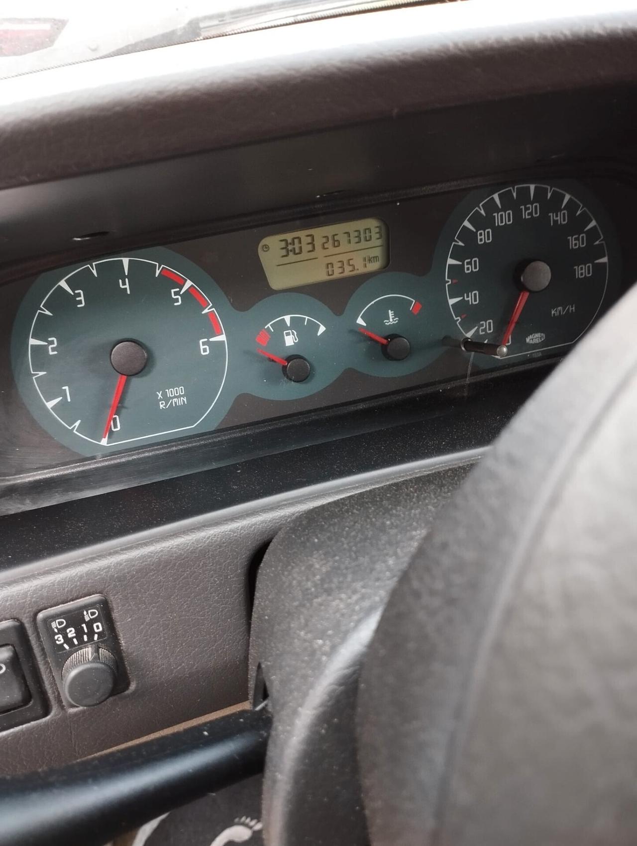 Nissan Terrano II 2.7 TD 3 porte Europe