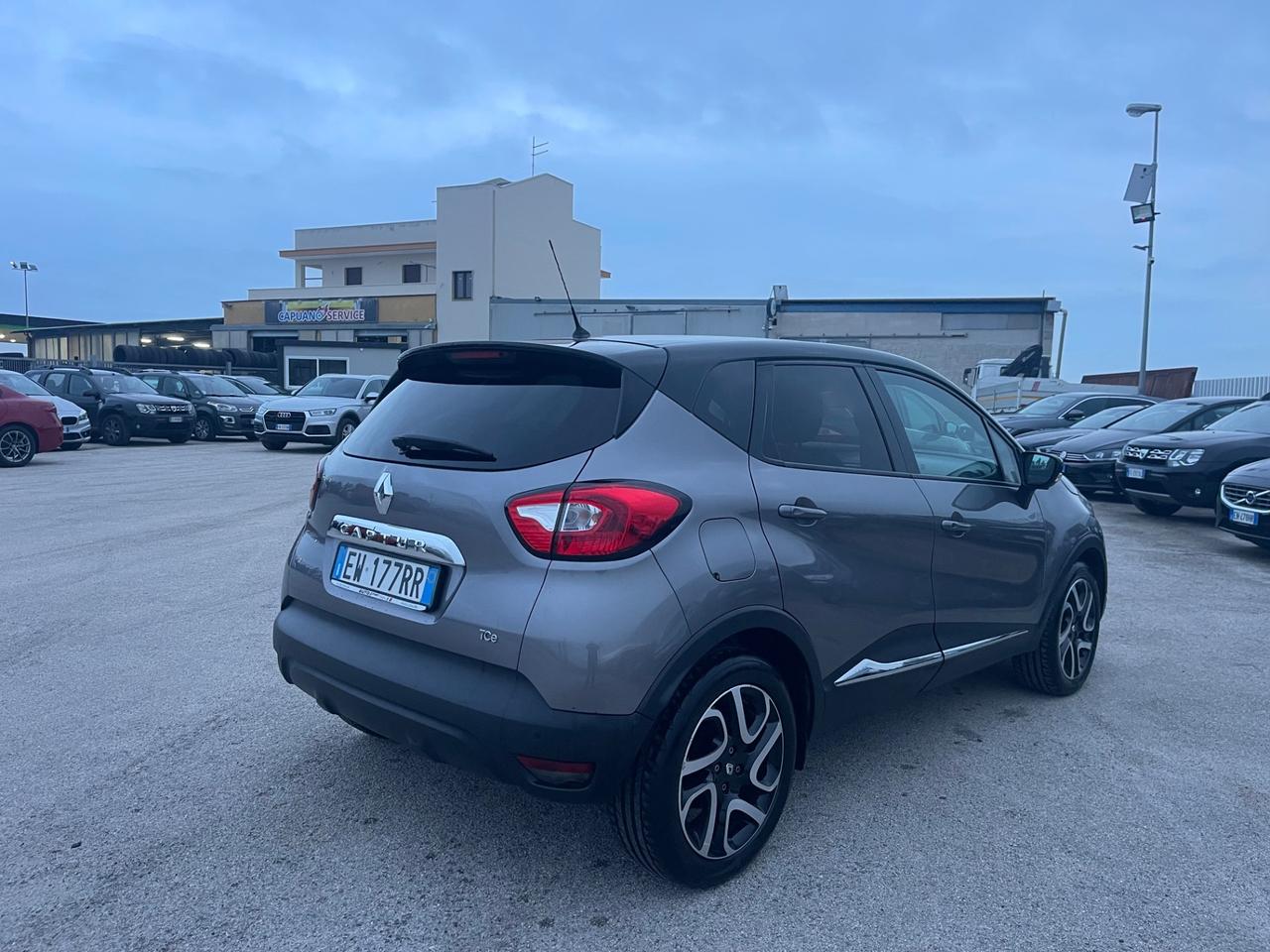 RENAULT CAPTUR 0.9 TCE 90CV R-LINK FULL LED MY14