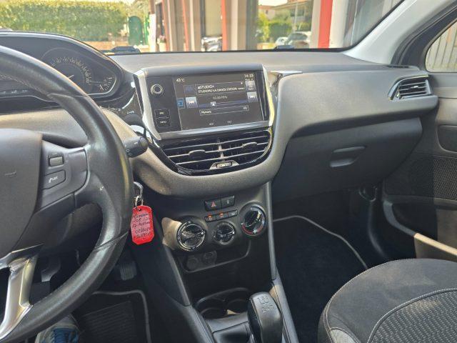 PEUGEOT 208 1.2i Benzina 82CV 5 Porte Active per NEOPATENTATI