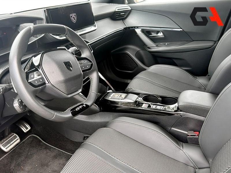 Peugeot 2008 2008 Hybrid 136 e-DCS6 GT