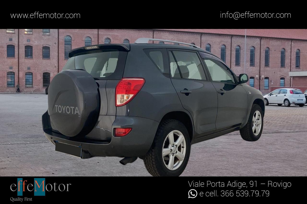 Toyota RAV 4 RAV4 2.2 D-4D 136 CV SOL