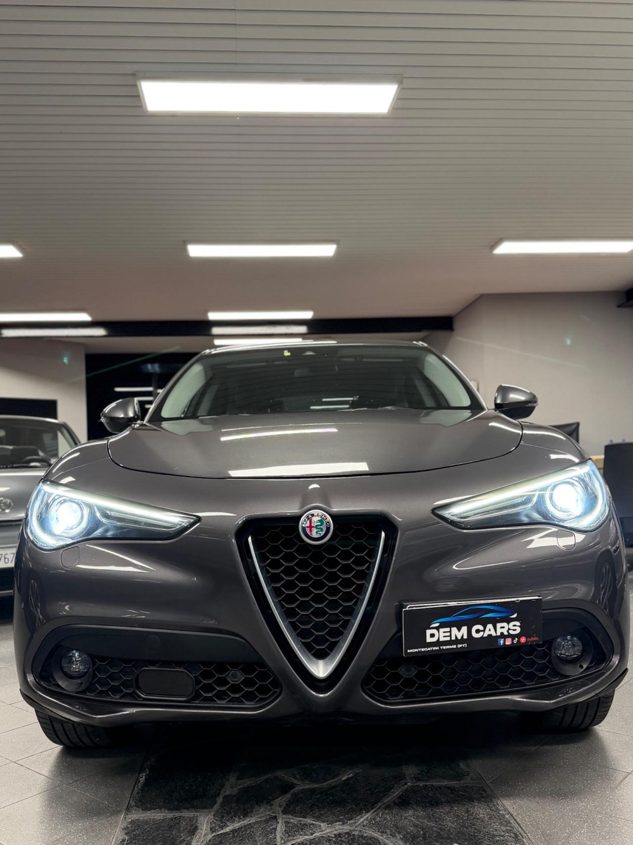 Alfa Romeo Stelvio 2.2 Turbodiesel 180 CV AT8 Q4 Executive