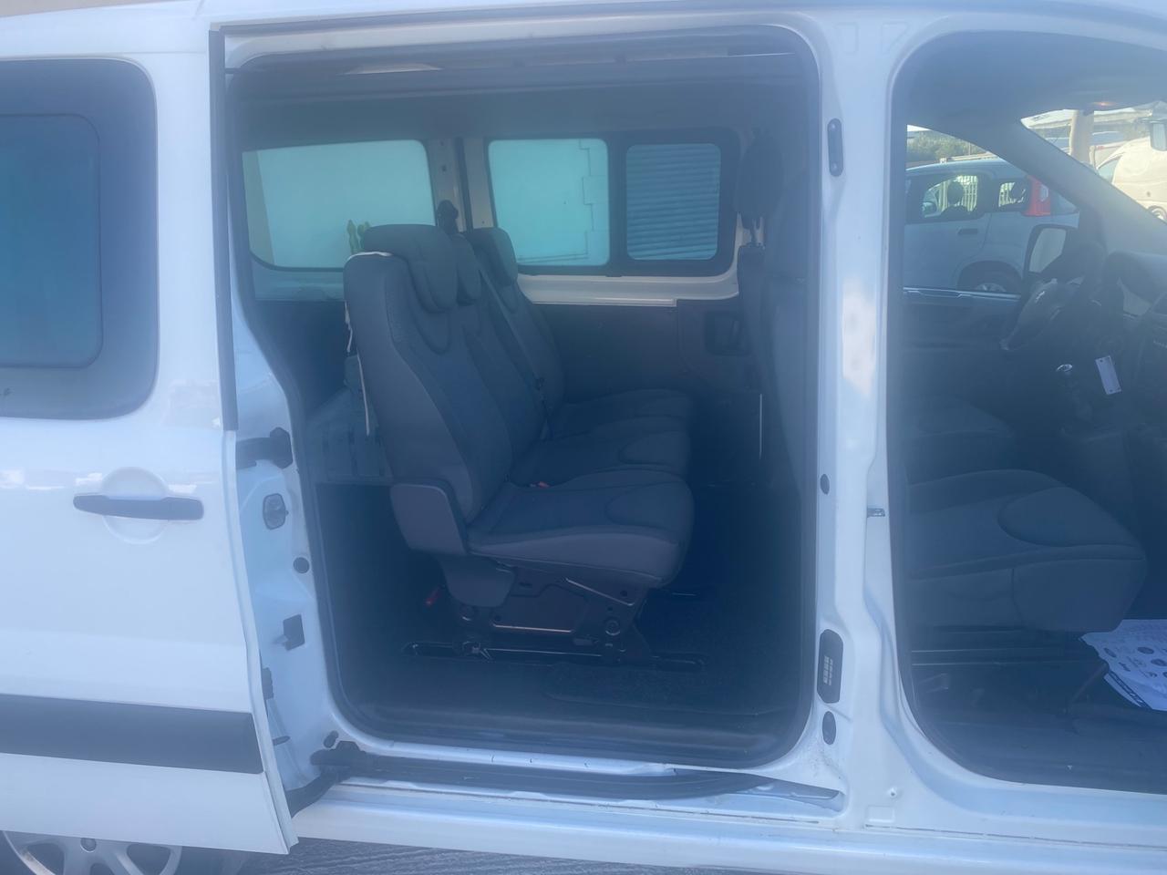 Peugeot Expert Tepee 2.0 HDi 120CV FAP PC Comfort 6P