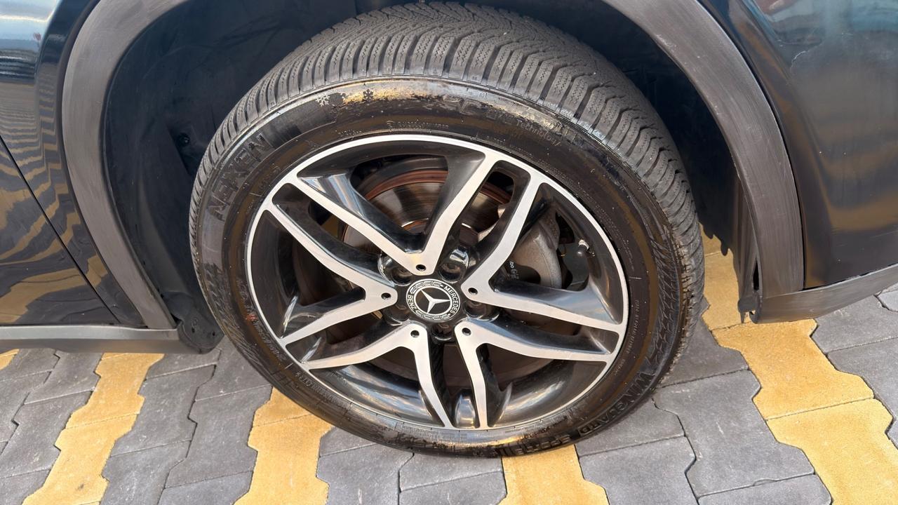 Mercedes-benz A 200 d Automatic 4Matic Sport