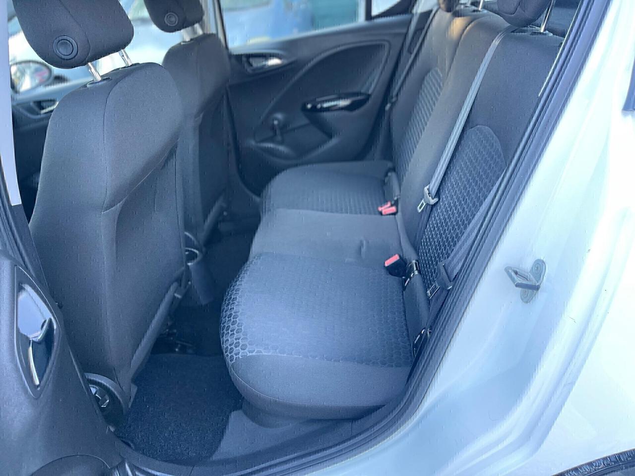 Opel Corsa 1.4 90CV GPL Tech 5 porte Cosmo