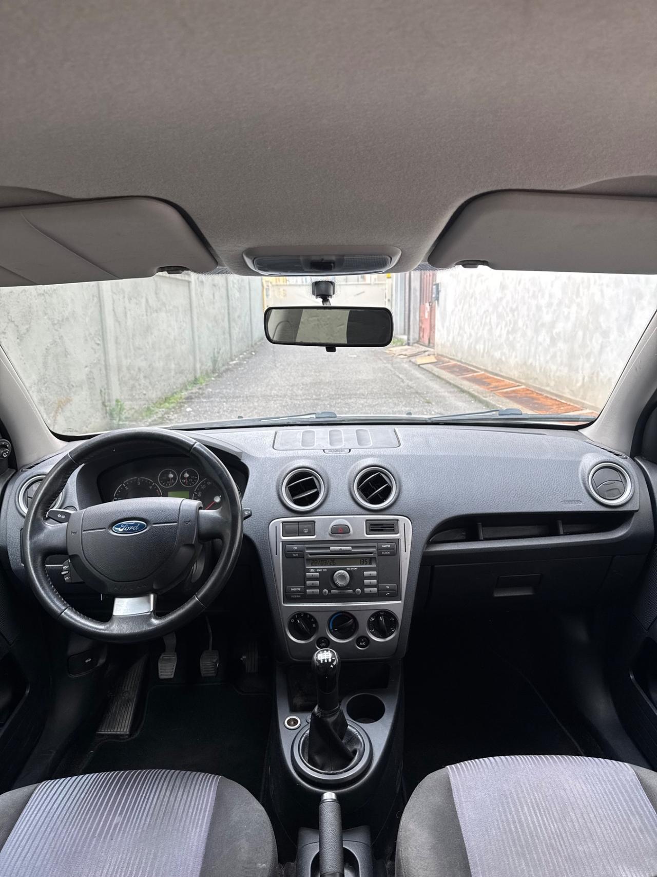 Ford Fusion 1.6 TDCi 5p. Titanium