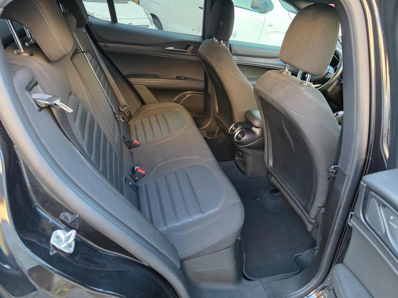 Alfa Romeo Stelvio 2.2 Turbodiesel 210 CV AT8 Q4 Super