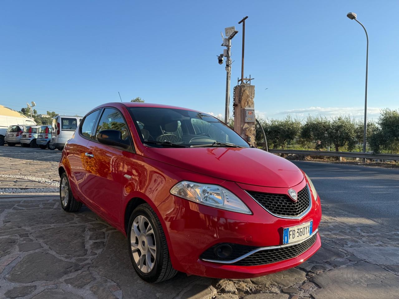 Lancia Ypsilon 1.2 69 CV 5 porte GPL Ecochic Mya