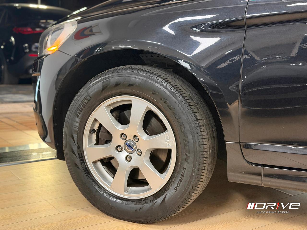 VOLVO XC60 (2008-2018) XC60 D4 Geartronic Kinetic