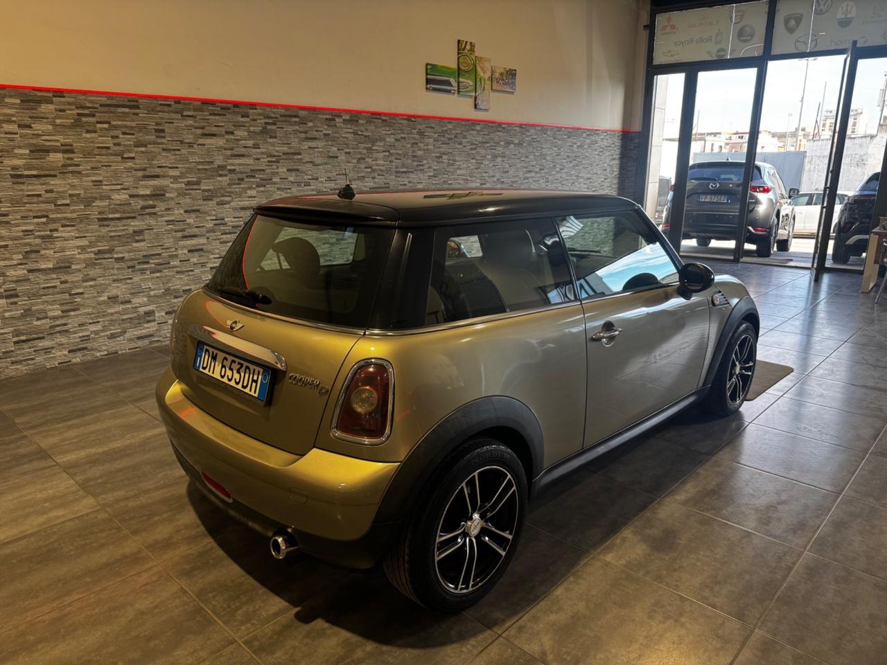 Mini 1.6 16V Cooper D Salt