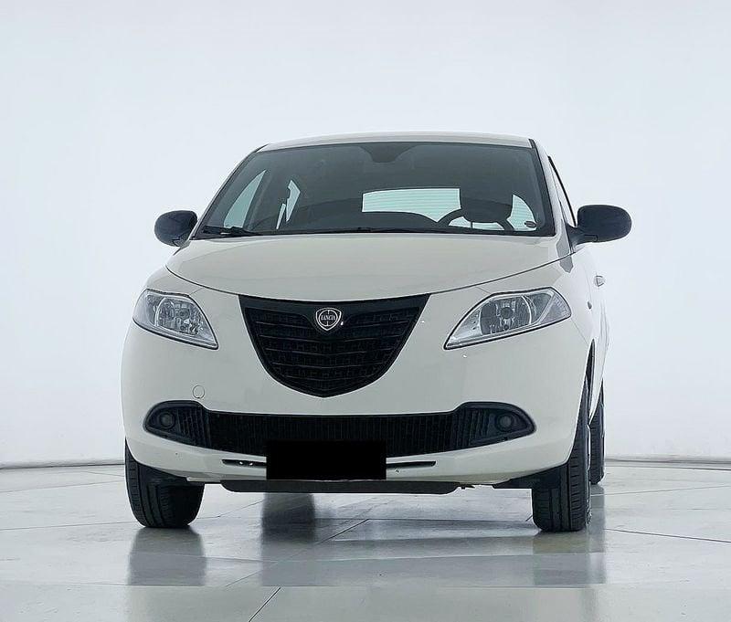 Lancia Ypsilon Ypsilon 0.9 Twinair 85 CV 5 porte Metano Ecochic Elefantino